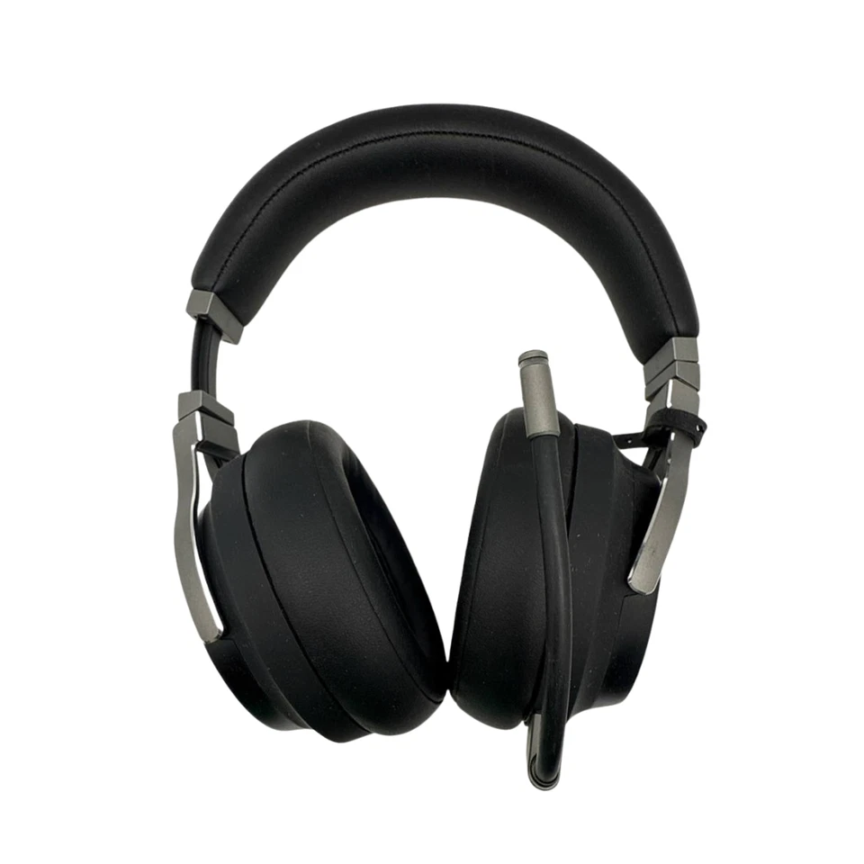 Corsair Virtuoso RGB Wireless Gaming Headset with 7.1 Surround Sound Headphones - Image 1 of 4