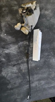 98-05 LEXUS GS400 GS430 GS300 ATUADOR DE TRAVA DE PORTA TRASEIRA ESQUERDA DO LADO DO MOTORISTA FABRICANTE DE EQUIPAMENTO ORIGINAL - Imagem 1 de 4