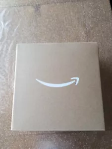 Amazon Echo Show 8 (2nd Gen) Smart Display Speaker - Charcoal - Picture 1 of 2