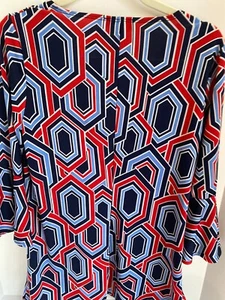 SLINKY BRAND Patriotic Slimming Geometric Pattern Tunic Top Red/White/Blue Med - Picture 1 of 6