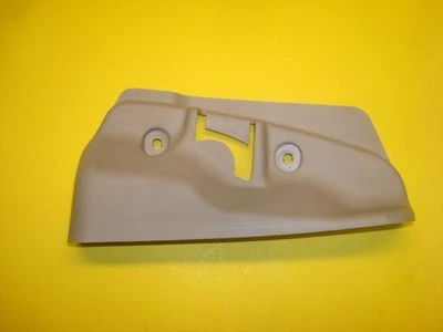 Cubierta de moldura de manija de liberación de puerta de llenado de combustible Nissan Pathfinder 96-02 84649-0W000 Foto 1 de 4