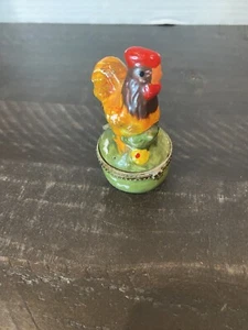 Vintage Rooster Chicken Trinket Box Hinged Keepsake Porcelain - Picture 1 of 7