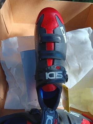 Sidi Alba 2 Men's Road Cycling Shoes Black/Red, New in Box 46 1/2 fits like a 46 - Image 1 of 4