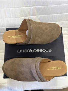 Andre Assous Olivia Clog 239 $ - US Größe 9 und EU39 - Desert Taupe - Bild 1 von 9