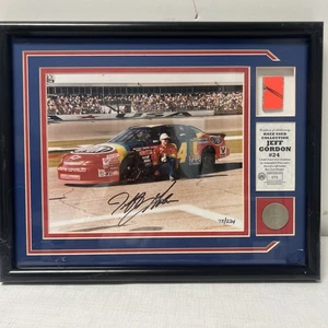 Jeff Gordon Autographed Highland Mint 24KT Gold Medallion , Race Used Bumper - Picture 1 of 12