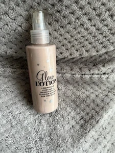 Soap&Glory Glow Lotion - Picture 1 of 3