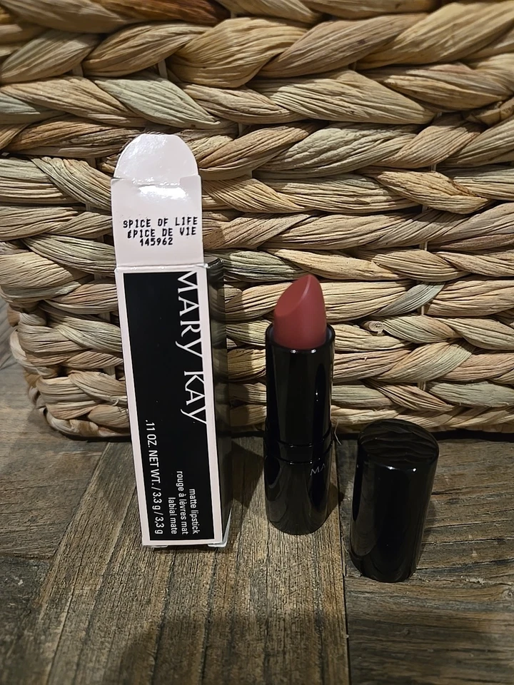  Mary Kay Matte Lipstick Spice Of Life #145962 NIB DISCONTINUED BUY MORE SAVE $ - Image 1 of 1