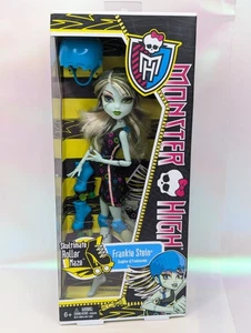 Monster High Skultimate Roller Maze Frankie Stein bambola nuova con scatola NRFB Mattel 2011 - Foto 1 di 12
