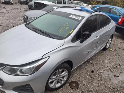 Used Engine Complete Assembly fits: 2019 Chevrolet Cruze VIN B 4th digit New Sty Foto 1 de 4