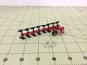 1/64 metal 8 bottom red roll-over plow W/3 point hitch by C&D Models - Picture 1 of 2
