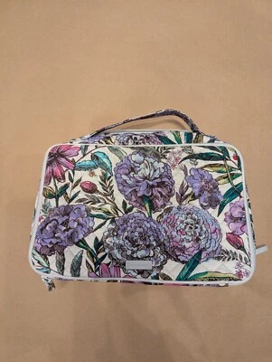 Vera Bradley Medium Mutilple Pocket Night Bag/Travel Makeup Bag Light Floral  - Image 1 of 4