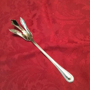 Vintage LETTUCE FORK-RSVP-Flatware Wickham Aldridge Glossy Stainless Fork 8 5/8" - Picture 1 of 5