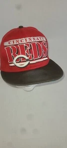 Cincinnati Reds Hat Cap Adjustable Snapback Osfm By New Era Sticker Area... - Picture 1 of 8
