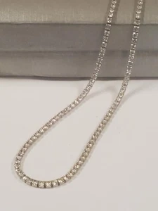 Cadena ajustable de plata de ley 13,4 gr. Piedras transparentes - Imagen 1 de 4