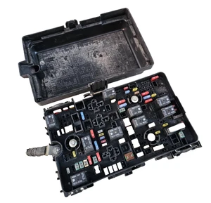 ✅2017 Chrysler Intelligent Power Distribution Control Module OEM 68233193AD_A - Picture 1 of 6