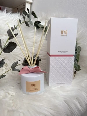 Pear Blossom Scent Strong Aroma Reed Diffuser 100 ML - Image 1 of 2