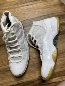 Size 12 - Jordan 11 Retro Silver Anniversary 2010 READ - Picture 1 of 12