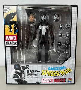 Mafex Black Suit Symbiote Spiderman with extra head sculpt - Picture 1 of 8
