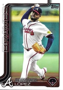 2025 Topps #435 Reynaldo Lopez Atlanta Braves - Picture 1 of 2