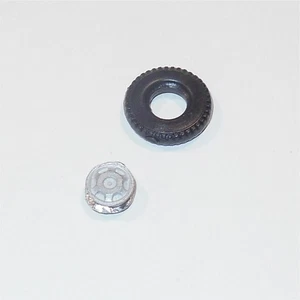 Triang Spot-On Large Truck Single Wheel Hub & Tyre - Picture 1 of 4