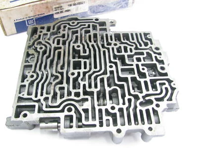 OEM GM Delco 8678041 Automatic Transmission Valve Body 1991-1992 Caprice 700-R4 - Image 1 of 4