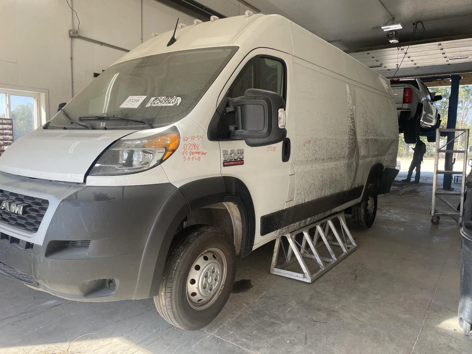 Used ABS Pump and Motor Assembly fits: 2022 Ram Promaster 3500 van assembly w/ad - Image 1 of 4