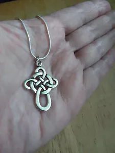 Ciondolo croce nodo celtico 1,5" su catena argento sterling 925 20" spedizione gratuita - Foto 1 di 1
