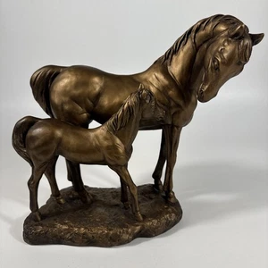 Escultura de bronce vintage "Mare & Foal" de Austin Productions firmada por S.Romo - Imagen 1 de 18