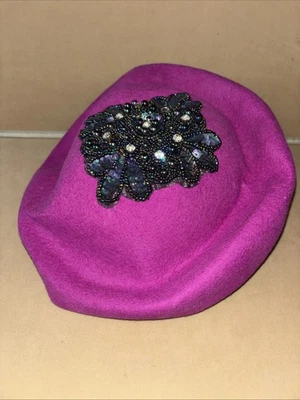 Sombrero Geo W Bollman Vintage 100% Lana Doeskin Fieltro Fucsia Rosa Lentejuelas Estrás Foto 1 de 4