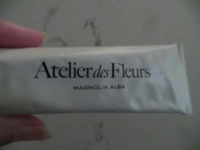 Nuevo Lo último CHLOE Atelier des Fleurs cèdres crema de manos perfumada, 1,6 oz, $50 Foto 1 de 3