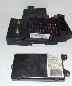 1999-2001 FORD F250 F350 interior dash fuse box YC3T-14A067-DB & F81B-14B205-GB - Picture 1 of 6