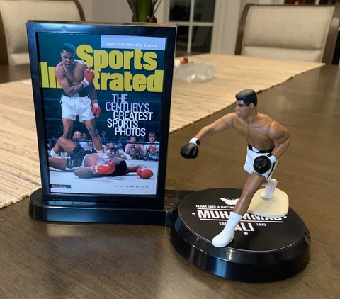 Muhammad Ali (Cassius Clay) "The Greatest" Boxing Starting Lineup SLU Display #2 Cover