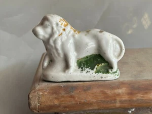 RARA ESTATUILLA DE LOMO DE CERÁMICA DE PORCELANA DECORATIVA VINTAGE DE STAFFORDSHIRE - Imagen 1 de 12