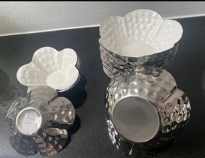Deco Schale Blütenform gehämmert Metall außen Silber Innen Creme Depot 16 Stück - Bild 1 von 9