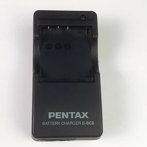 Pentax Battery Charger D-BC8 D-LI8 optio E65 E75 E85 L20 M85 T10 T20 WP S7 X SV - Picture 1 of 7