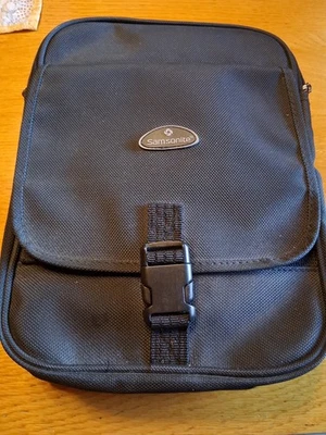 Samsonite Royal Traveler Expandable Day Bag To Duffle Bag Weekend Travel Bag - Image 1 of 4