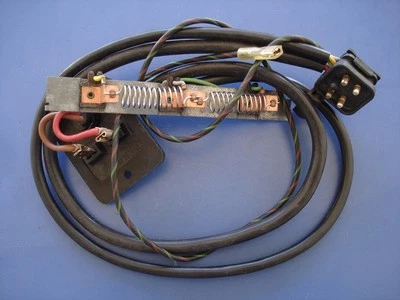 Mercedes Benz W123 Heater Box resistor resistance 230 280 E 240 D 300 D 280 OEM - Image 1 of 4