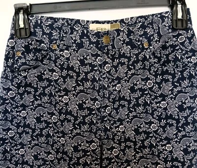 Pantalones capri florales de algodón Evan Picone para mujer talla 8 sarga azul marino y blanco Foto 1 de 4