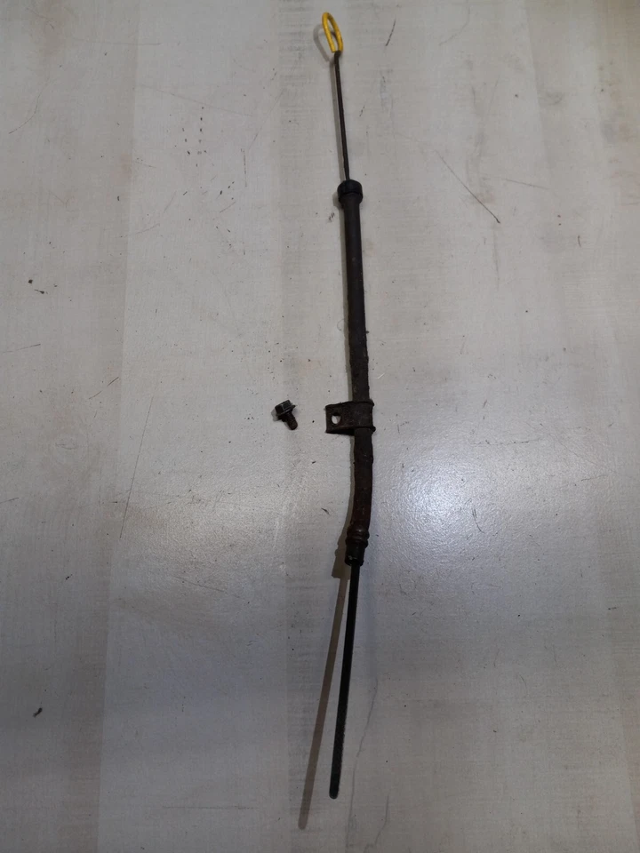 89-98 Suzuki Sidekick/Geo Tracker Oil Pan Dipstick  *OEM* - Image 1 of 1