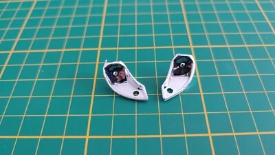 Supports phares avant pièce détachée miniature Maisto Porsche Boxster 1/18 C10 Foto 1 de 2