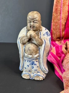 Old Chinese Porcelain Figurine (a.) …beautiful collection and display piece  - Bild 1 von 9