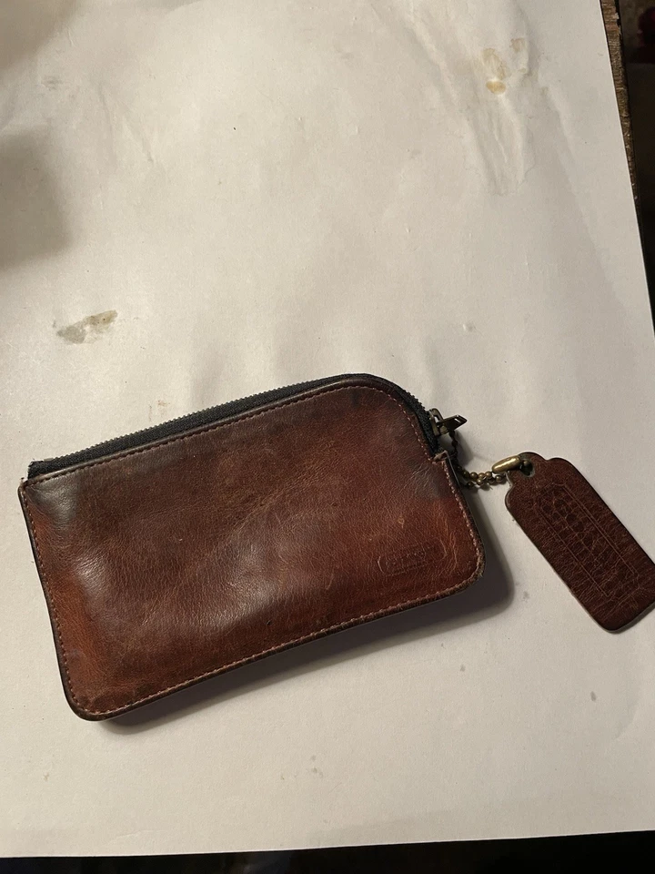 vintage coach leather skinny case - Image 1 of 1