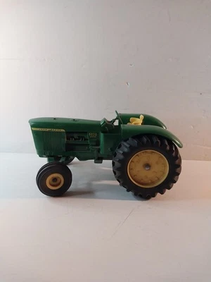 Trator diesel vintage Ertl John Deere 5020 em escala 1/16 - Imagem 1 de 4