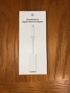 Apple MD463ZM/A Thunderbolt to Gigabit Ethernet Adapter - Afbeelding 1 van 1
