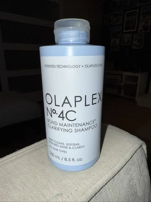 Olaplex 8.5 Oz No. 4C Bond Maintenance Clarifying Shampoo Women's - Image 1 of 4