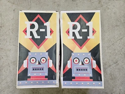 ROBOT ONE R-1 TIN TOY "Battery Operated" [Robot & Box are in mint condition] - Image 1 of 4