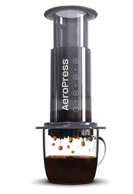 AeroPress® Coffee & Espressomaker inkl. Zubehör und Filter