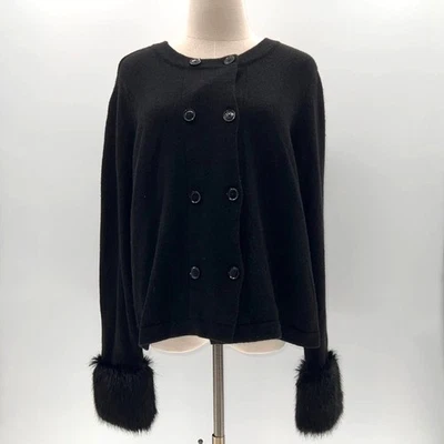 Suéter Banana Republic Italiano Hilo Negro Imitación Piel Doble Botón - XL  Foto 1 de 4