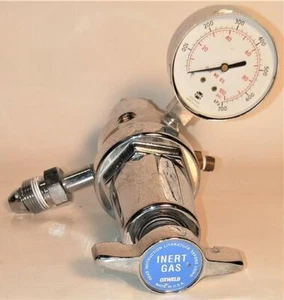 Oxweld Trimline R-77 75-580 Dual Stage Regulator - Picture 1 of 7