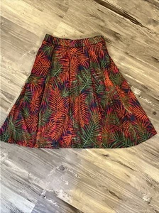 LuLaRoe Madison Skirt  A-Line with pockets pleated Tropical Print Size XS - Picture 1 of 5